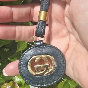 Gucci Bag Charm/Keychain DARK GREEN LEATHER . NEVER USED BUT ITS VINTAGE stamped